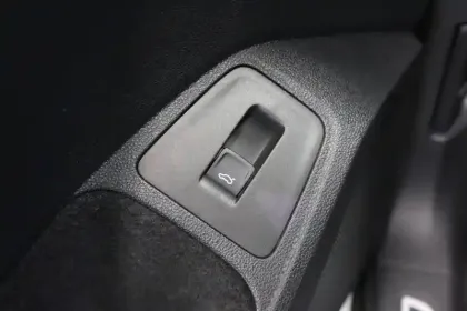 Photo 37 Volkswagen Tiguan  2.0 TDI 150 DSG7