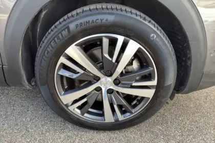 Photo 10 Peugeot 3008  Hybrid 225 e-EAT8