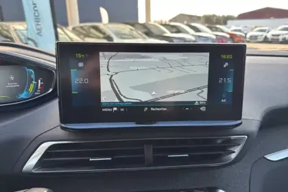 Photo 20 Peugeot 3008  Hybrid 225 e-EAT8