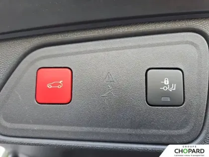 Photo 23 Peugeot 3008  Hybrid 225 e-EAT8