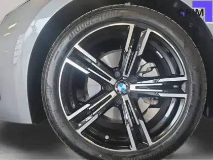 Photo 12 BMW Serie 3 320d xDrive 190 ch BVA8