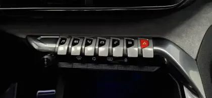 Photo 31 Peugeot 5008  BlueHDi 130ch S&S EAT8