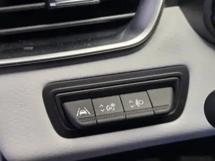 Photo 25 Renault Clio  Blue dCi 100 - 21N