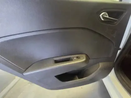 Photo 29 Renault Clio  Blue dCi 100 - 21N