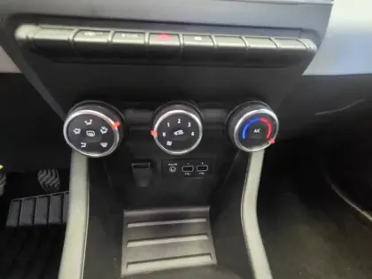 Photo 22 Renault Clio  Blue dCi 100 - 21N