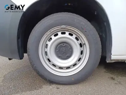 Photo 29 Peugeot Partner  FOURGON M 650 KG BLUEHDI 100 S&S BVM6