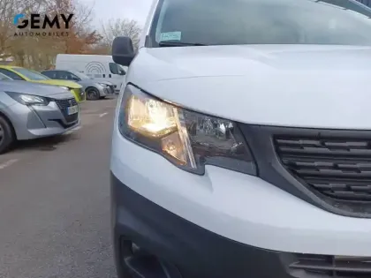 Photo 35 Peugeot Partner  FOURGON M 650 KG BLUEHDI 100 S&S BVM6