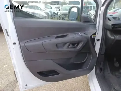 Photo 49 Peugeot Partner  FOURGON M 650 KG BLUEHDI 100 S&S BVM6