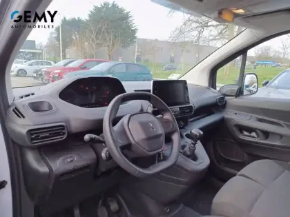 Photo 45 Peugeot Partner  FOURGON M 650 KG BLUEHDI 100 S&S BVM6