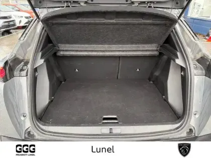 Photo 5 Peugeot 2008  PureTech 130 S&S EAT8