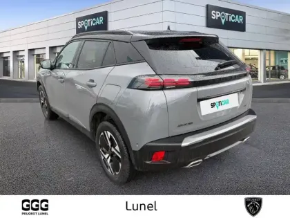 Photo 6 Peugeot 2008  PureTech 130 S&S EAT8