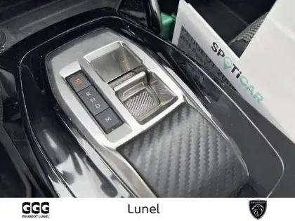 Photo 18 Peugeot 2008  PureTech 130 S&S EAT8