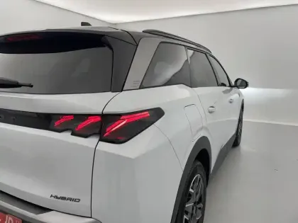 Photo 62 Peugeot 5008  Hybrid 145 e-DCS6