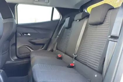 Photo 14 Peugeot 2008  PureTech 100 S&S BVM6