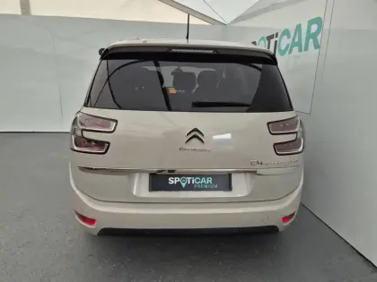Photo 19 Citroën C4 Grand  Spacetourer PureTech 130 S&S EAT8