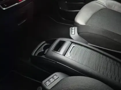 Photo 27 Citroën C4 Grand  Spacetourer PureTech 130 S&S EAT8