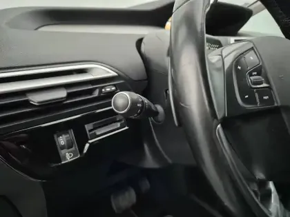 Photo 40 Citroën C4 Grand  Spacetourer PureTech 130 S&S EAT8