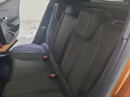 Photo 13 Peugeot 2008 Gén. II Ph1 NG Allure 5