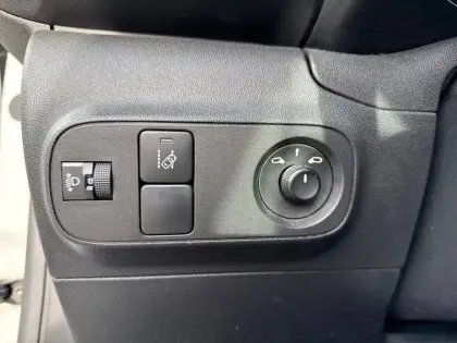 Photo 17 Citroën C3  PureTech 83 S&S BVM5