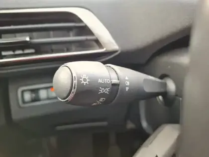 Photo 22 Peugeot 3008  PureTech 130ch S&S BVM6