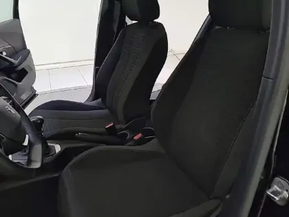 Photo 10 Peugeot 2008  BlueHDi 110 S&S BVM6