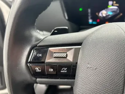 Photo 84 DS DS 4  Hybride E-Tense 225 EAT8