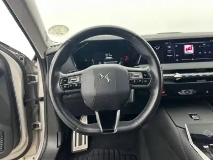 Photo 51 DS DS 4  Hybride E-Tense 225 EAT8