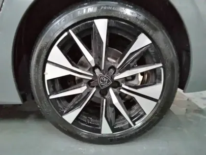 Photo 12 Peugeot 308  Hybrid 145 e-DCS6