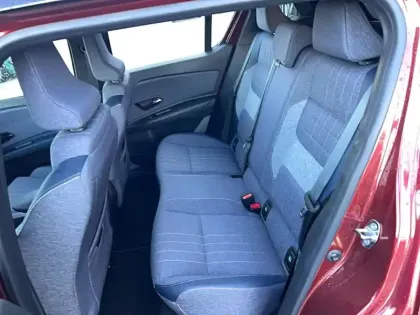 Photo 15 Renault 4 Renault  E-Tech Electrique 150 ch autonomie confort