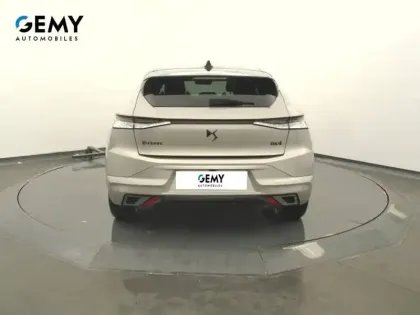 Photo 44 DS DS 4  Hybride E-Tense 225 EAT8