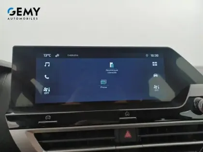 Photo 14 Citroën C4 e- 136 ch Automatique