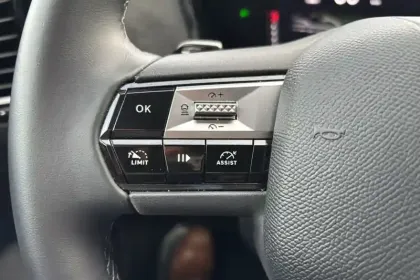 Photo 19 DS DS 4  BlueHDi 130 EAT8