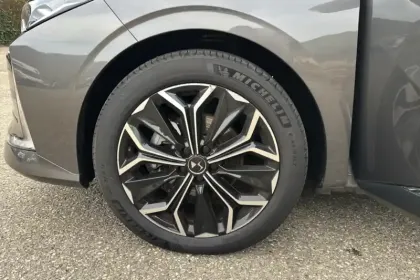 Photo 12 DS DS 4  BlueHDi 130 EAT8