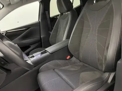 Photo 41 DS DS 4  BlueHDi 130 EAT8