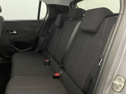 Photo 14 Peugeot 208  Electrique 50 kWh 136ch