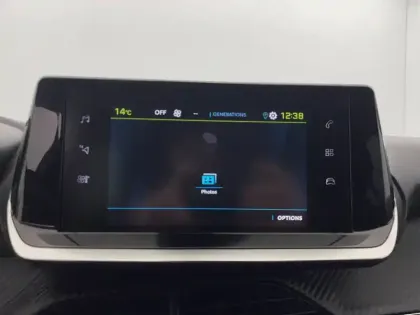 Photo 19 Peugeot 208  Electrique 50 kWh 136ch