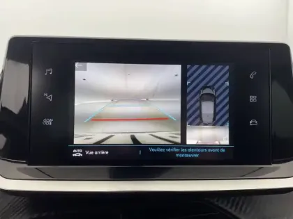 Photo 25 Peugeot 208  Electrique 50 kWh 136ch