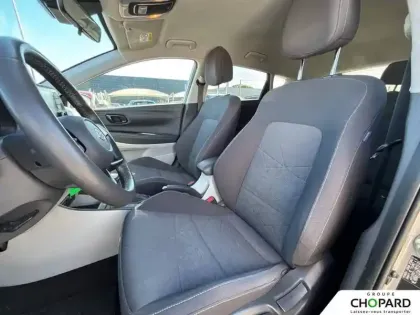 Photo 105 Hyundai Bayon  1.0 T-GDi 100 DCT-7 Hybrid 48V