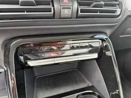 Photo 38 Citroën C3 Aircross e- 113 Automatique