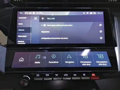 Photo 23 Peugeot 308  SW PureTech 130ch S&S EAT8