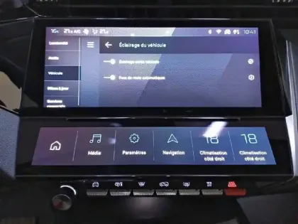 Photo 24 Peugeot 308  SW PureTech 130ch S&S EAT8