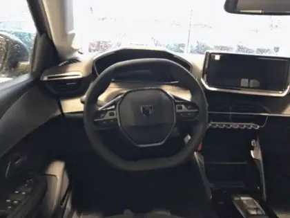 Photo 8 Peugeot 208  Hybrid 110 e-DCS6