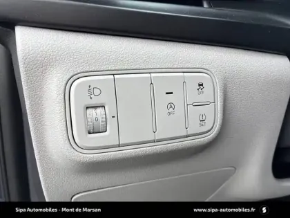 Photo 84 Hyundai Bayon  1.0 T-GDi 100 Hybrid 48V