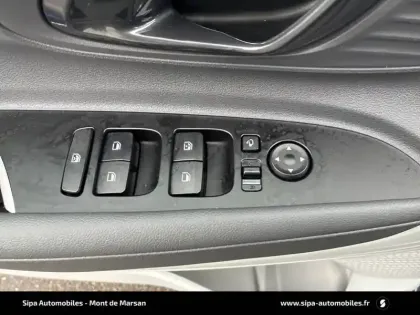 Photo 86 Hyundai Bayon  1.0 T-GDi 100 Hybrid 48V