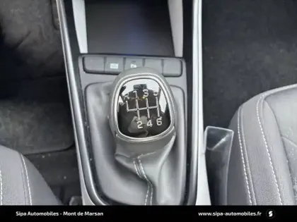 Photo 52 Hyundai Bayon  1.0 T-GDi 100 Hybrid 48V