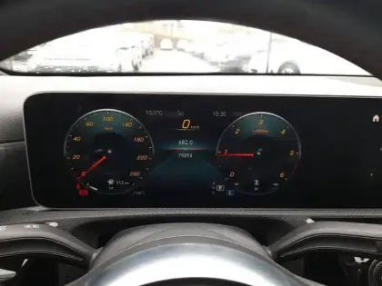 Photo 16 Mercedes Classe A Gén. IV (W177) Ph1 AMG Line 5