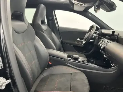 Photo 13 Mercedes Classe A Gén. IV (W177) Ph1 AMG Line 5