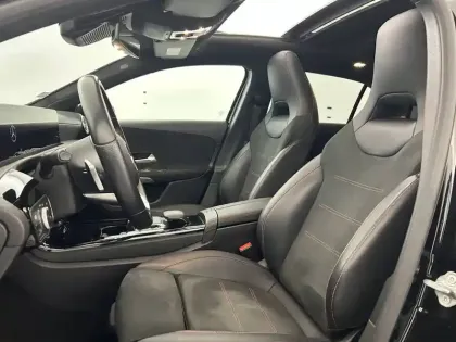 Photo 43 Mercedes Classe A  180 d 7G-DCT