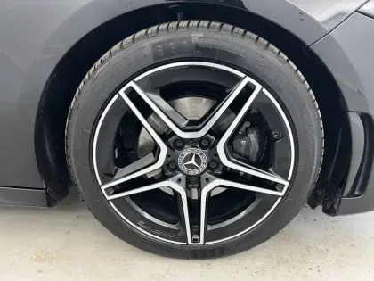 Photo 52 Mercedes Classe A  180 d 7G-DCT