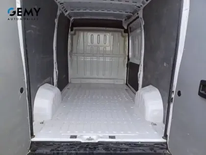 Photo 5 Fiat Ducato Gén. III Ph2 NG Pro Lounge 4